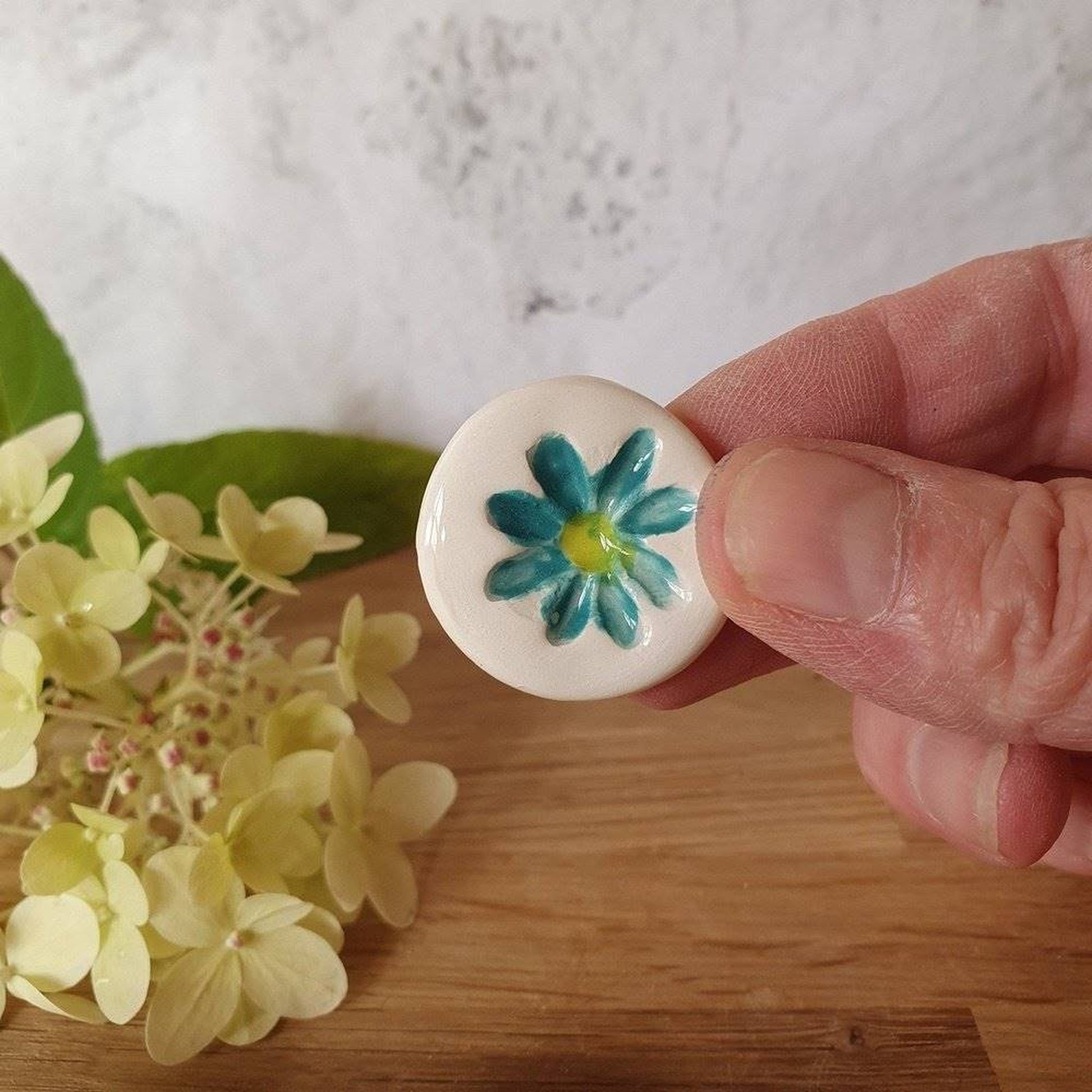 Handmade ceramic brooch badge flower _image