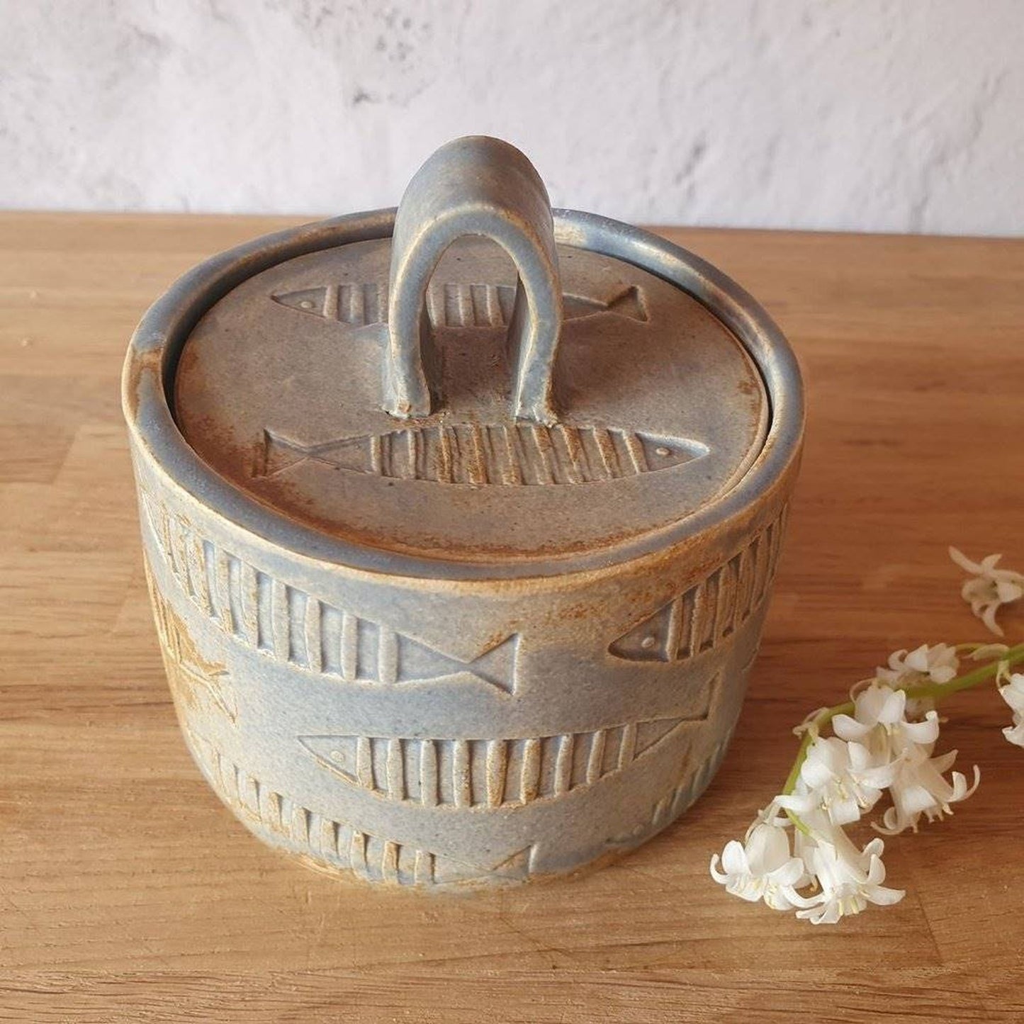 Handmade ceramic blue jar with lid _image