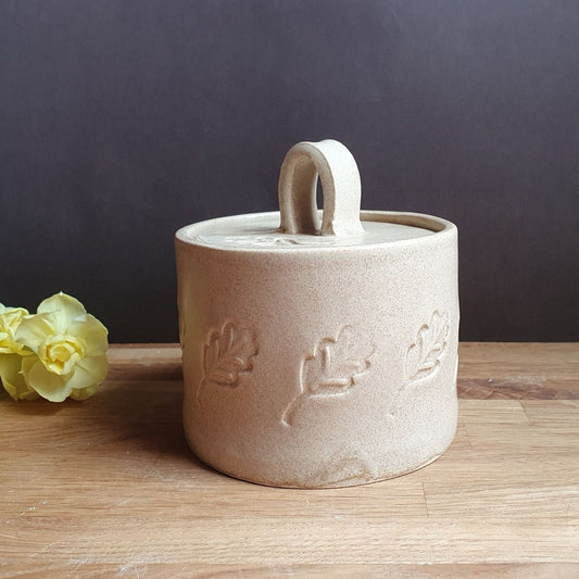 Storage jar with leaf motif 7cm handmade stoneware